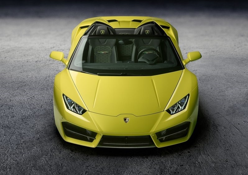 Lamborghini Huracan RWD Spyder önden üst görünüm