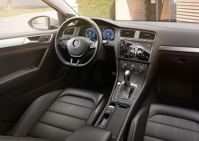 Volkswagen e-Golf kokpit ve orta konsol
