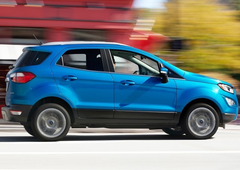 Ford EcoSport ABD sürümü yan profil hareket görünümü