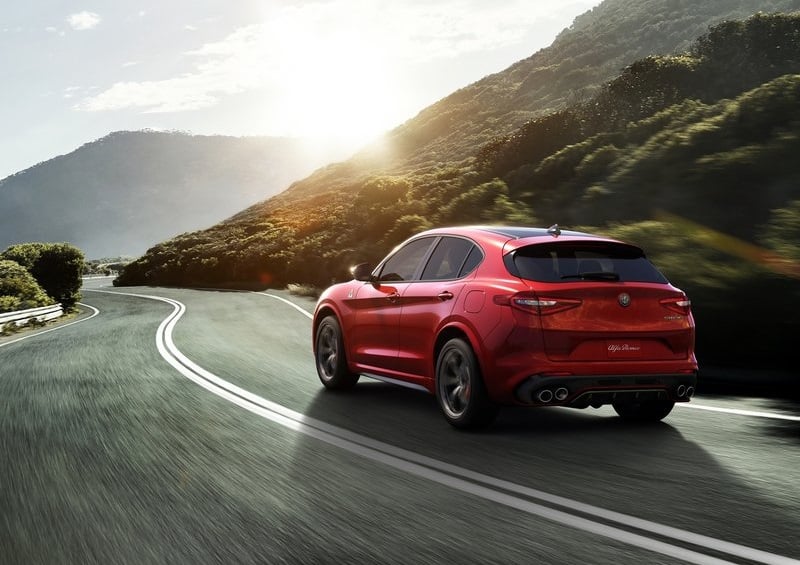 Stelvio Quadrifoglio arşiv fotoğrafı 5
