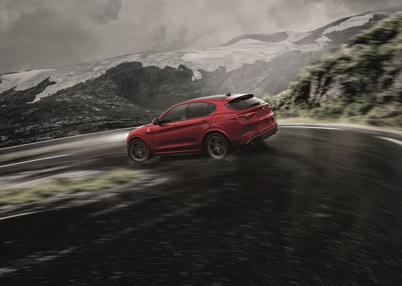 Stelvio Quadrifoglio arşiv fotoğrafı 7