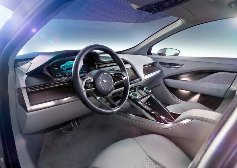 Jaguar I-PACE elektrikli konsept görünümü