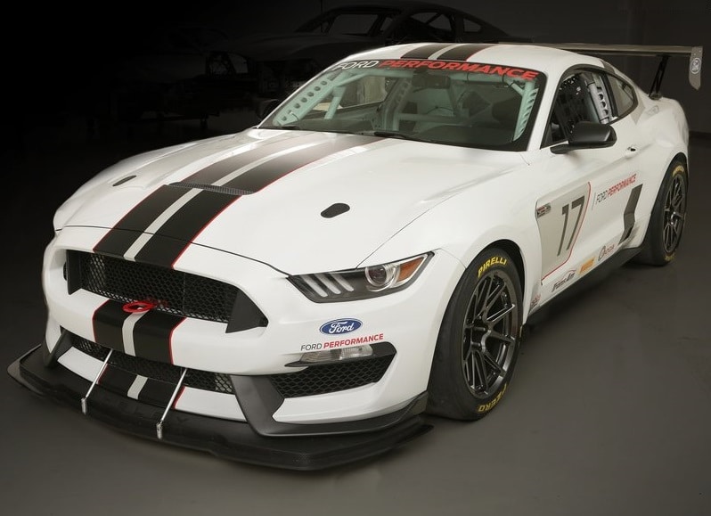 2017 Ford Mustang Shelby FP350S ön üç çeyrek görünümü