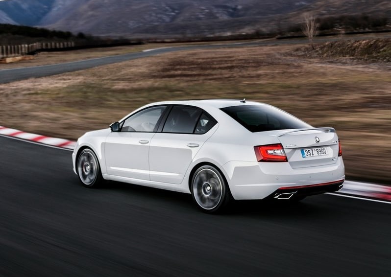 Octavia RS arka tasarım ve RS ayrıntıları