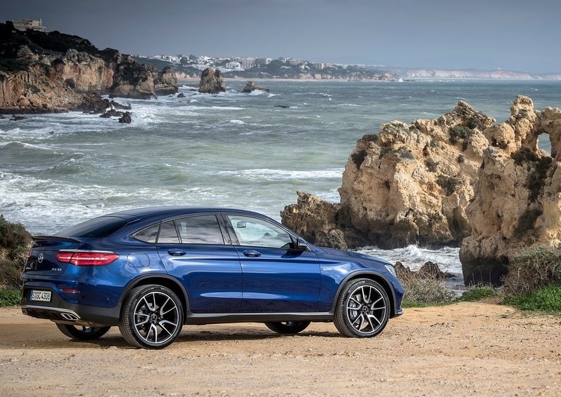 Mercedes-AMG GLC43 4MATIC arşiv görseli 13