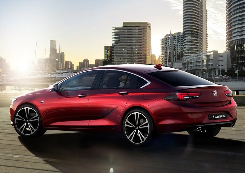 Holden Commodore ZB dış gövde görünümü