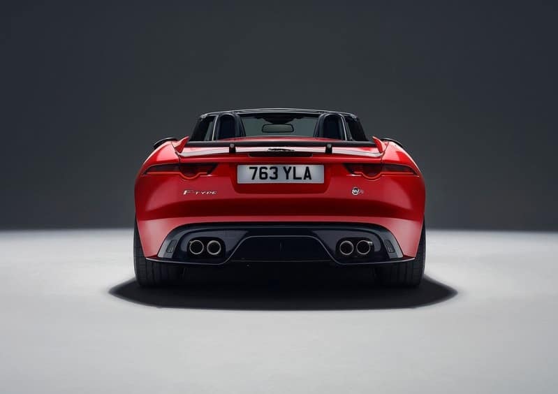 Jaguar F-TYPE SVR Convertible arka görünüm