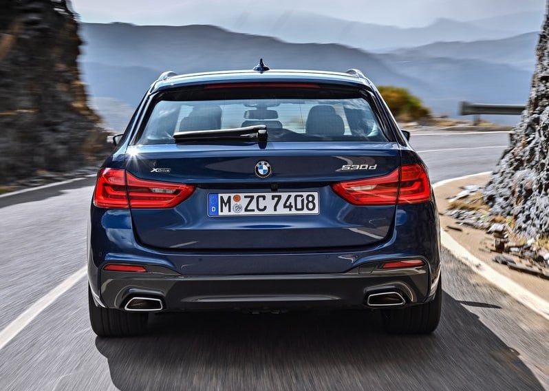5 Series Touring arka görünüm