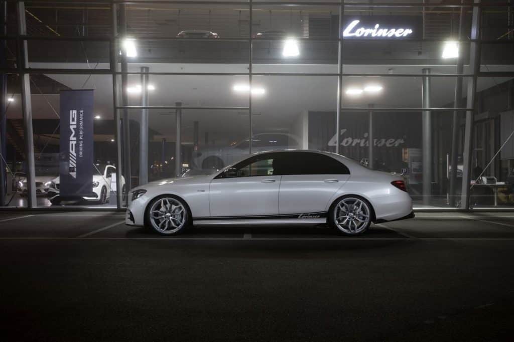 Mercedes E-Class W213 Lorinser arka üç çeyrek görünüm