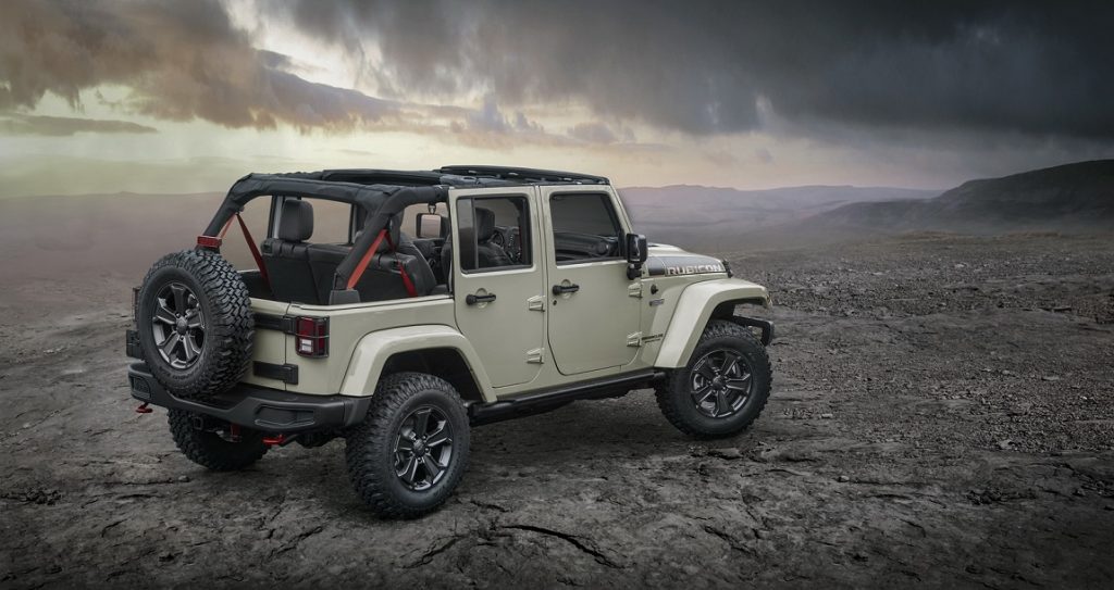 Jeep Wrangler Rubicon Recon yan görünüm