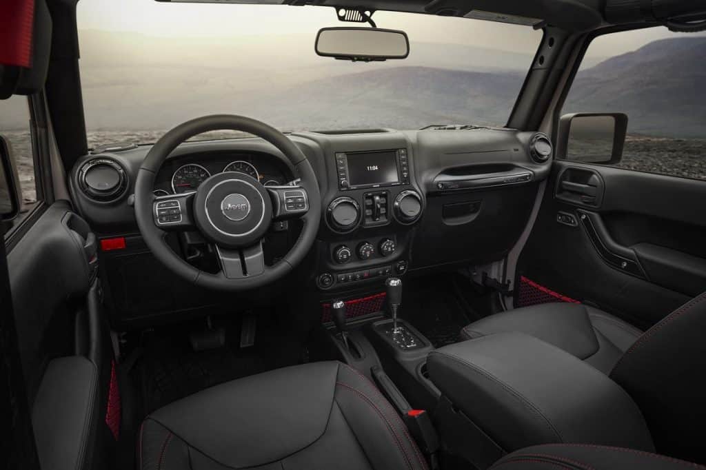 Jeep Wrangler Rubicon Recon arazi donanımı