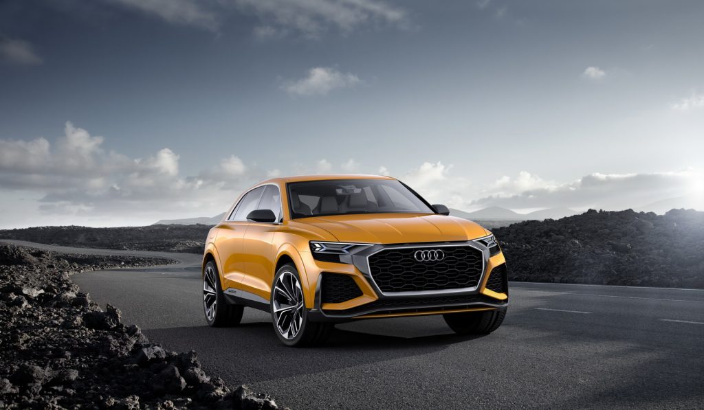 Audi Q8 Sport konsepti ön üç çeyrek görünümü