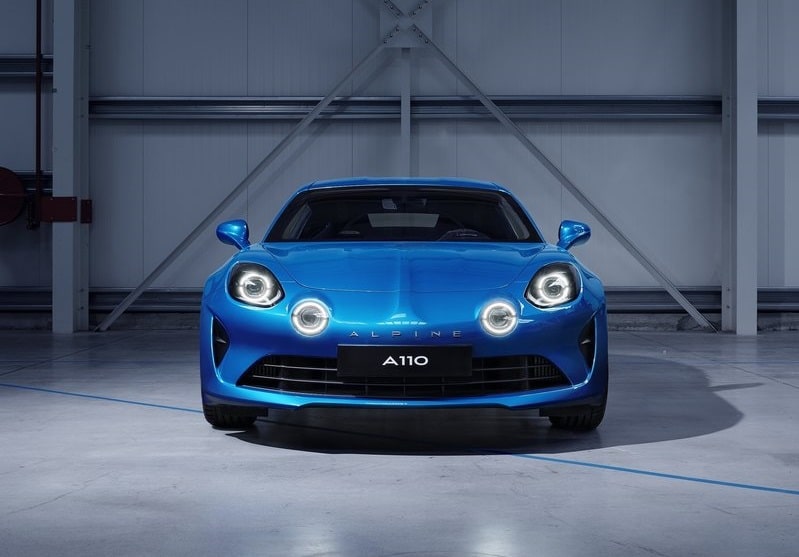 Alpine A110 yan profil görünümü