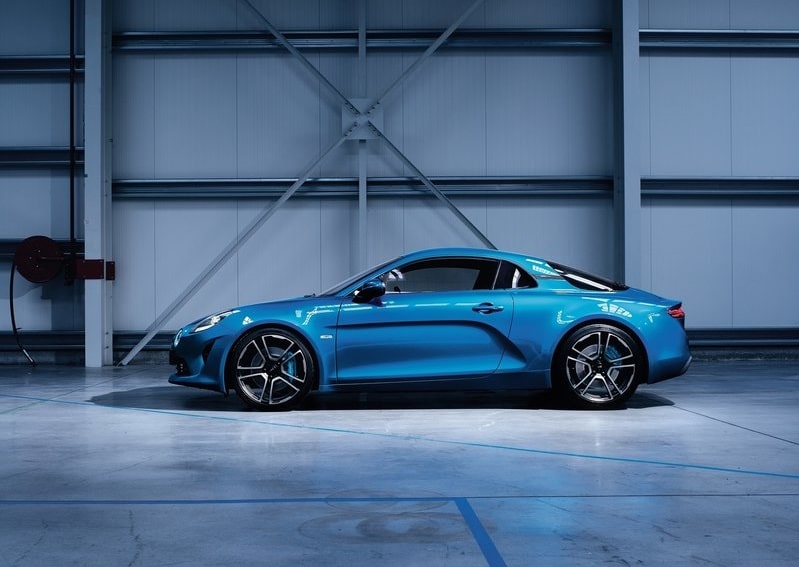 Alpine A110 kabin ve gövde tasarım kaydı