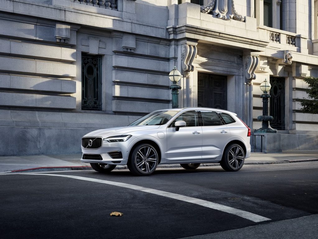 Volvo XC60 yeni nesil yan profil