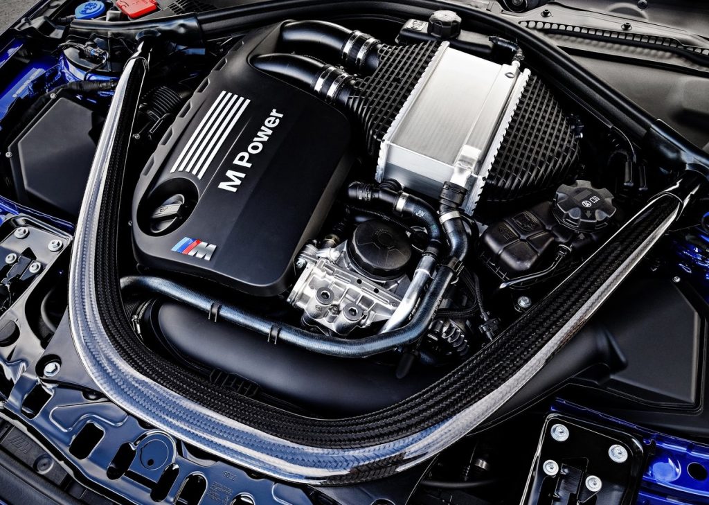 BMW M4 CS arşiv görseli 15