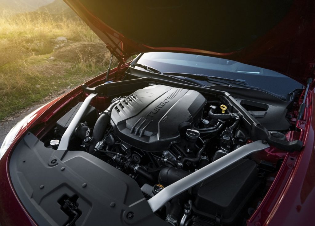 Stinger turbo GDI motor bölmesi