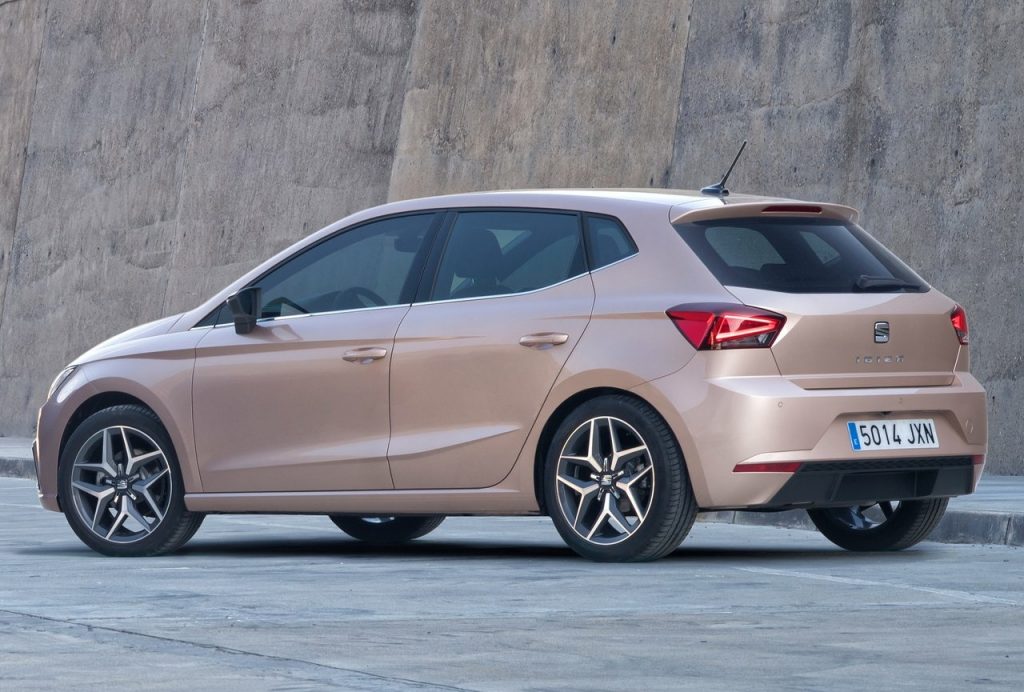 SEAT Ibiza beşinci nesil arka ve yan tasarımı