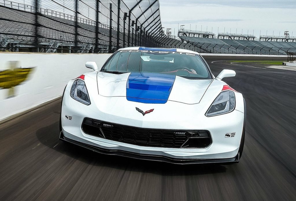 Corvette Grand Sport pace car dış tasarımı