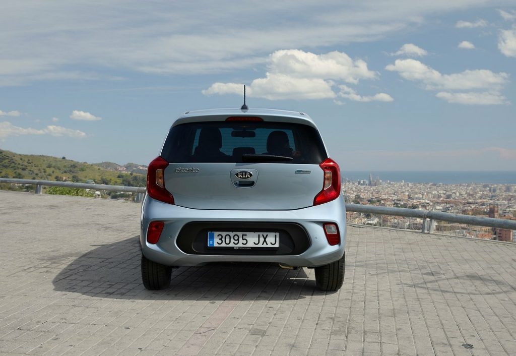 Picanto arkadan görünüm