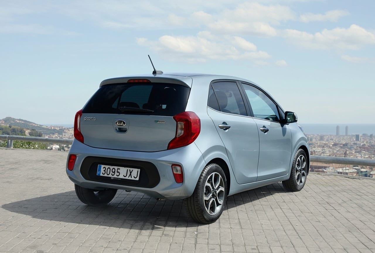 Picanto arka üç çeyrek görünüm