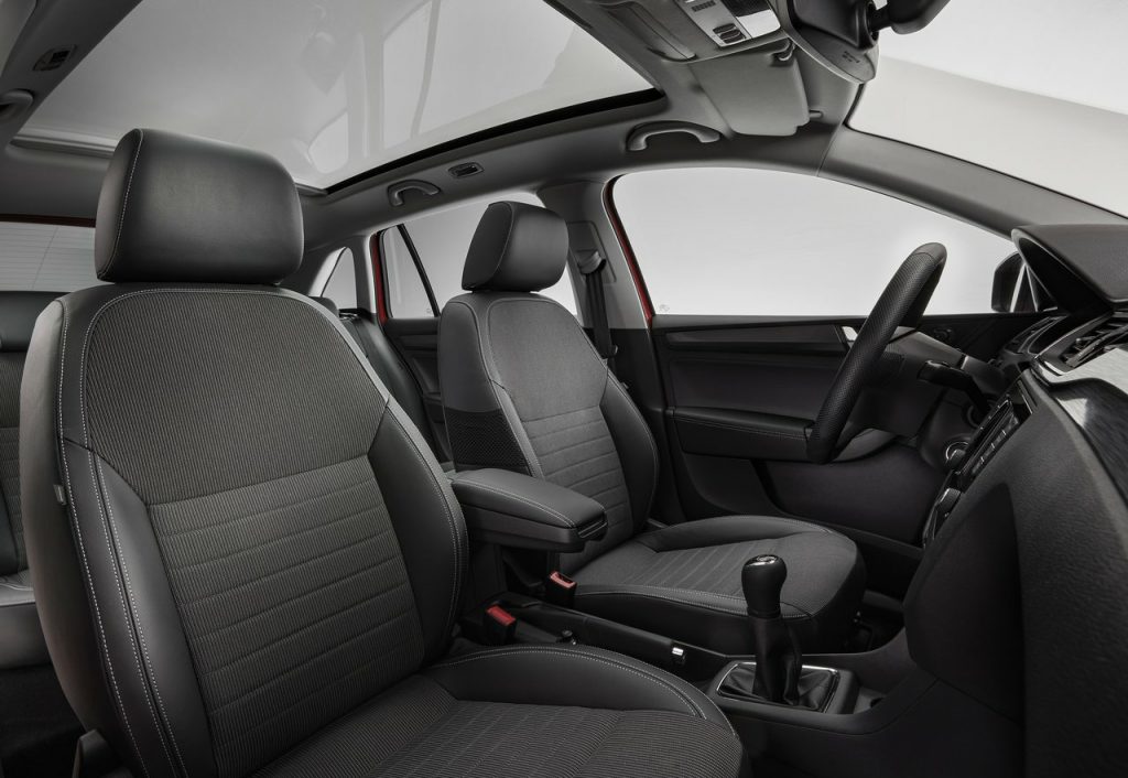 Rapid Spaceback hatchback arşiv görseli