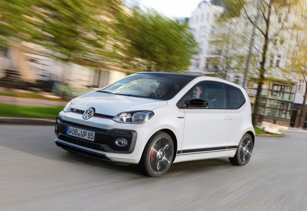 Volkswagen up GTI yan ve ön gövde tasarımı