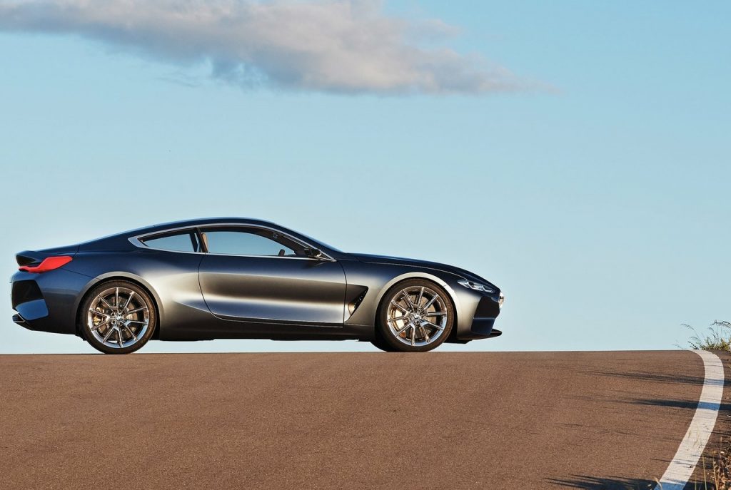 BMW Concept 8 Serisi gövde yüzeyleri ve arka bölüm
