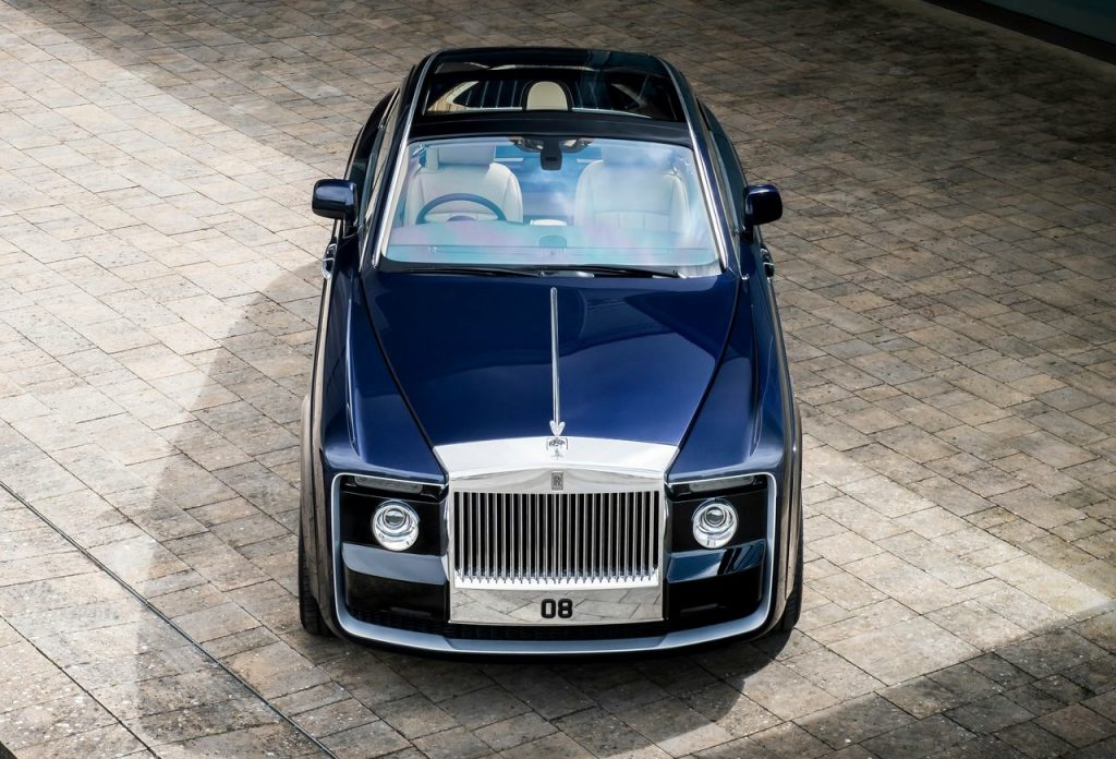 Rolls-Royce Sweptail panoramik tavanı