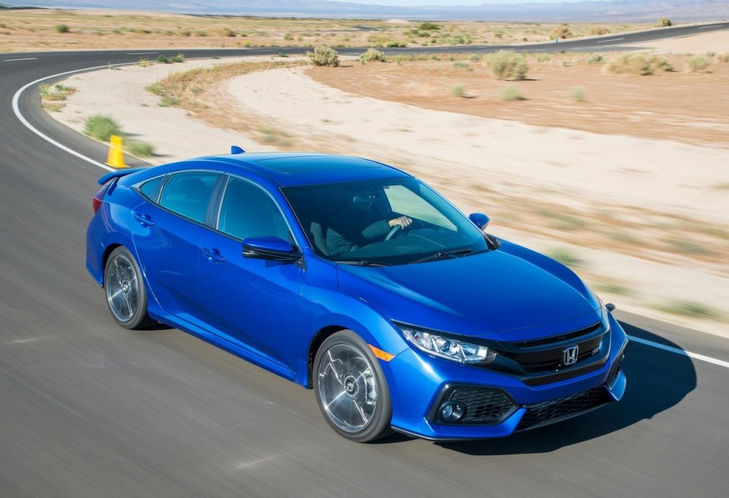 Honda Civic Si Sedan jant ve gövde görünümü