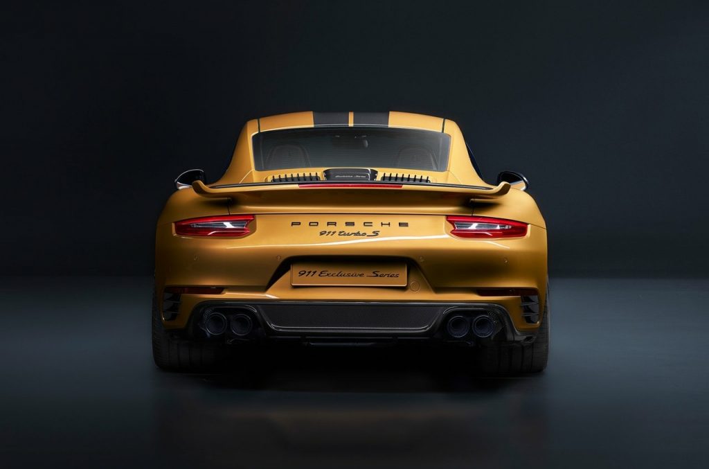 911 Turbo S Exclusive Series yan görünümü