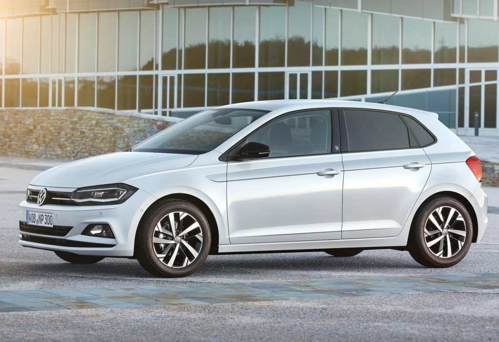 Altıncı nesil Volkswagen hatchback arşiv görseli