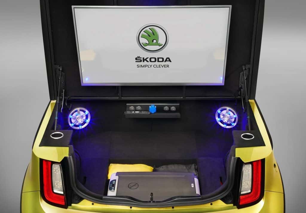 Skoda Element Concept siyah sarı gövdesi