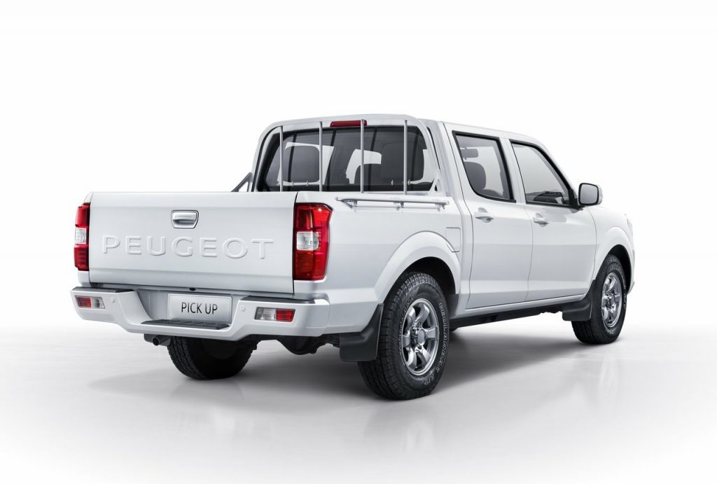 Peugeot Pick-up önden görünüm ve geniş ızgara