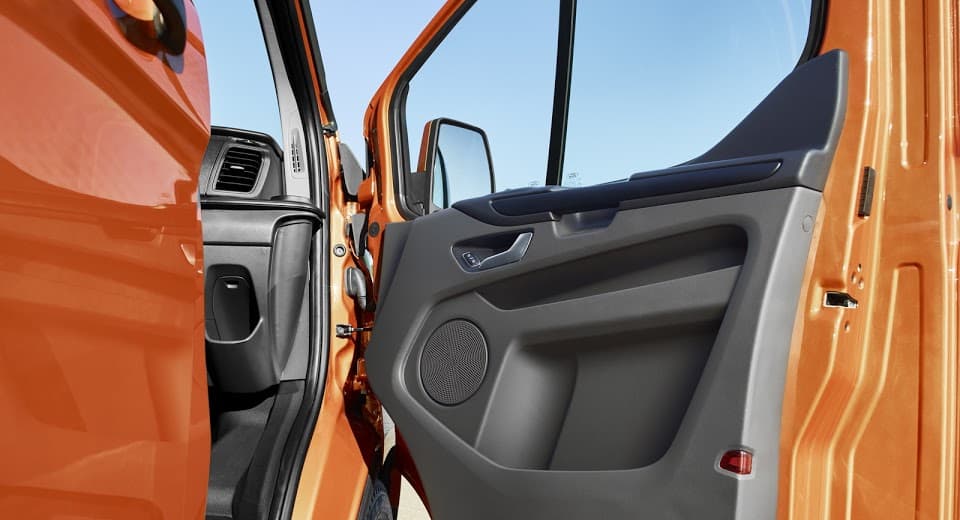 Transit Custom dış tasarım arşiv karesi