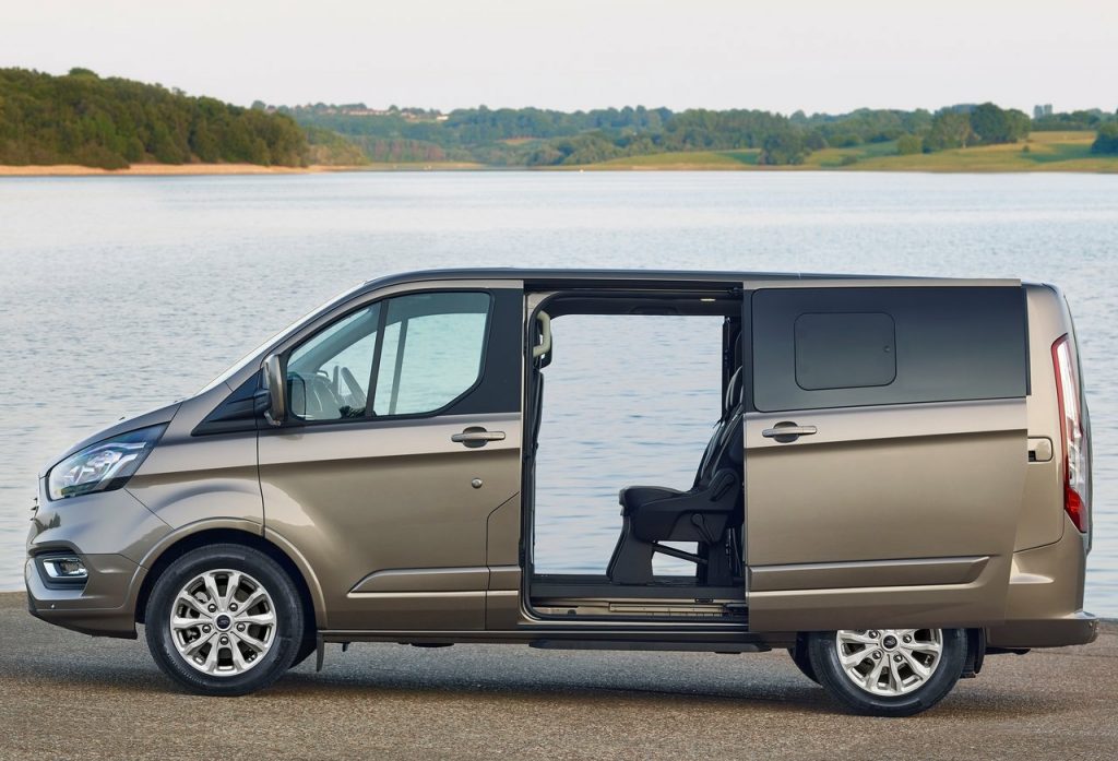 Ford Tourneo Custom arşiv görseli 3