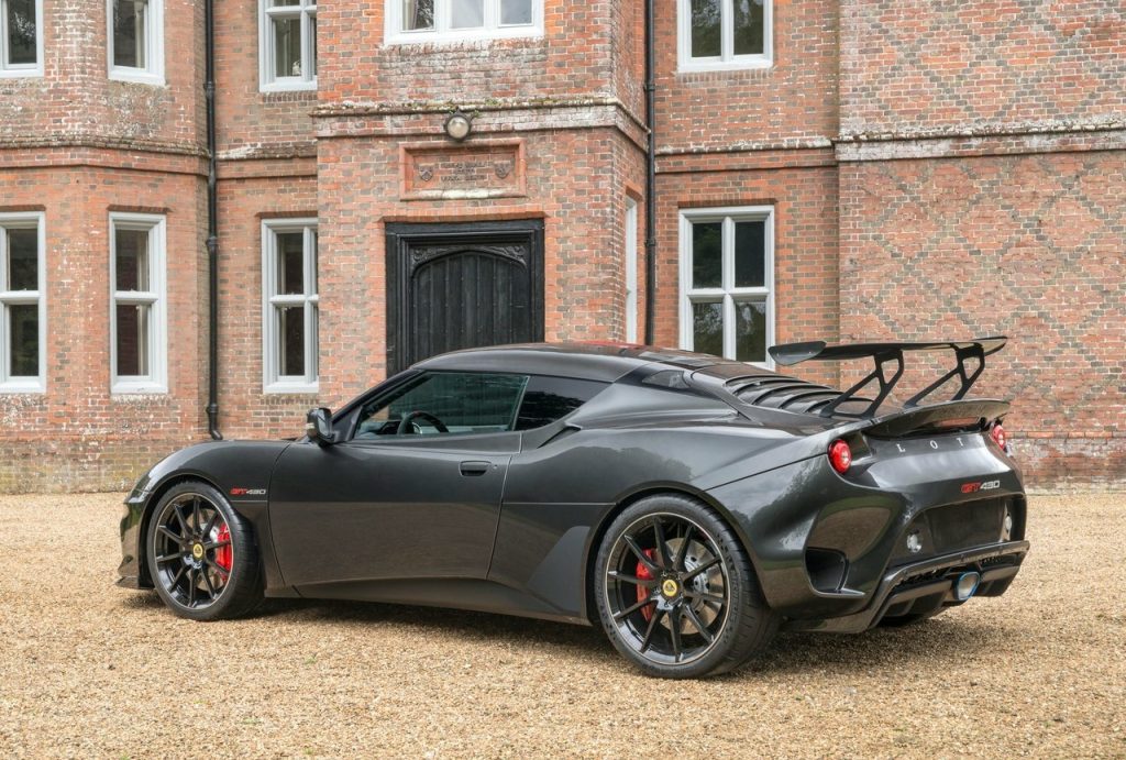 Evora GT430 ön bölüm ve hava kanalları
