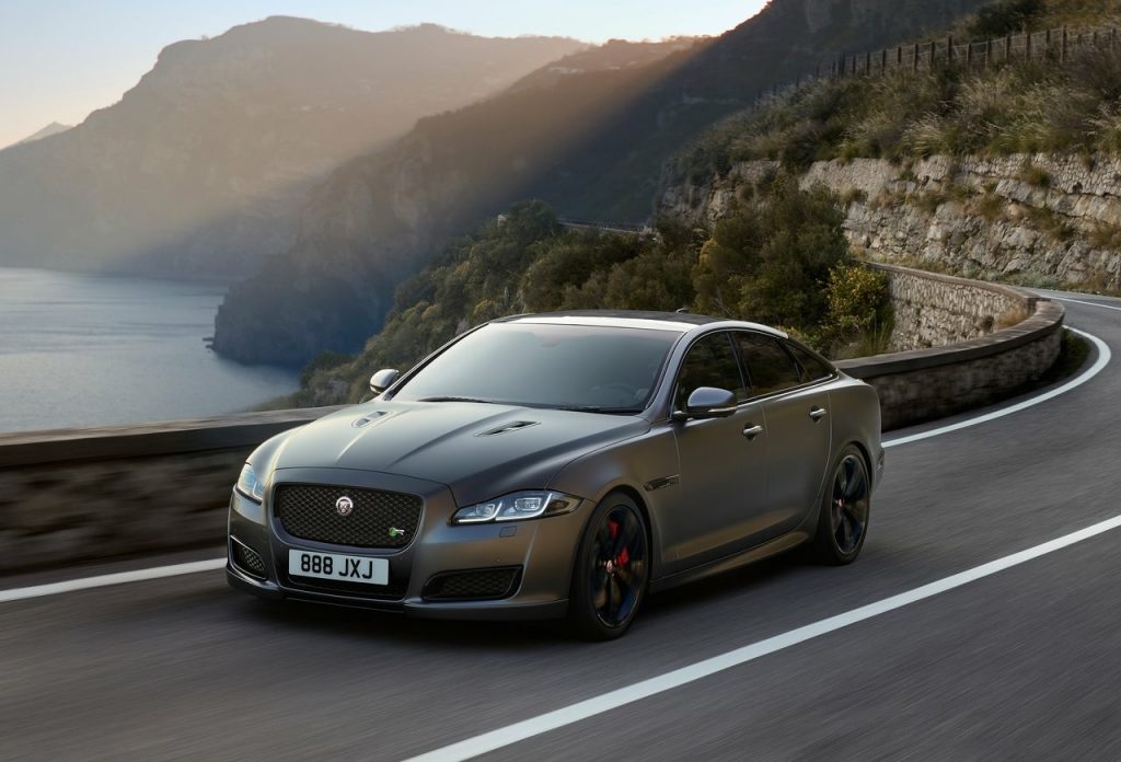 Jaguar XJR575 arşiv görseli 6