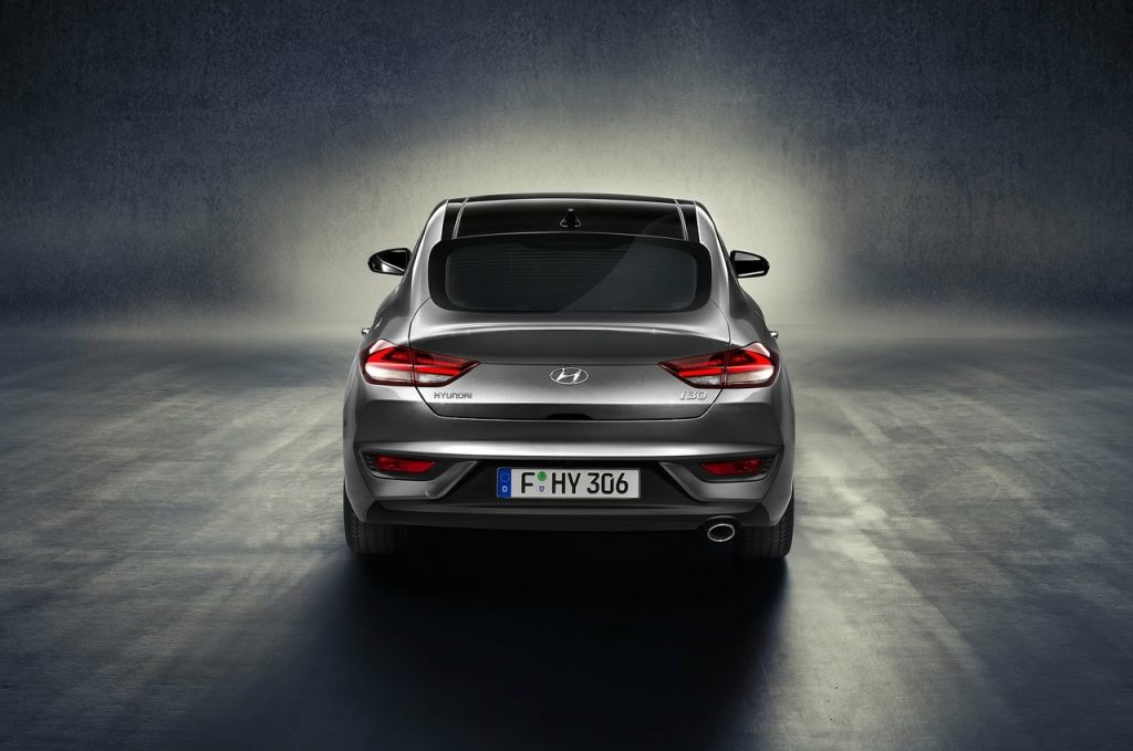 Hyundai i30 Fastback arka gövde tasarımı