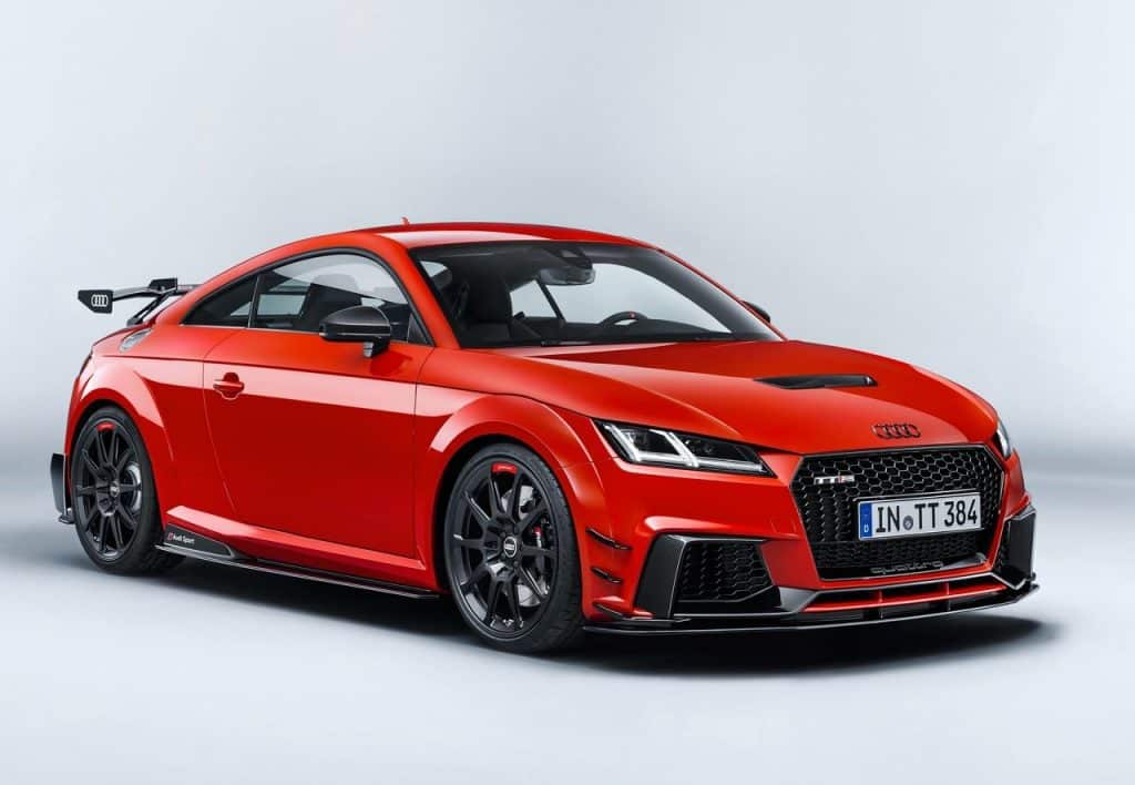 Audi TT RS Performance Parts aero kit görünümü