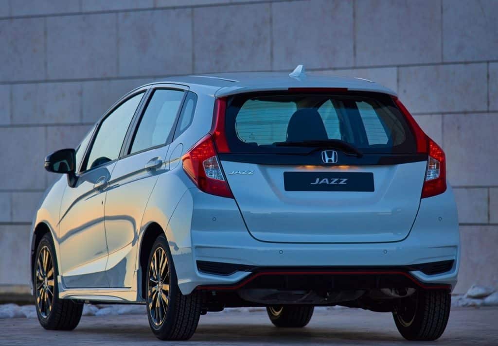 Honda Jazz arka tasarım ve bagaj kapağı görünümü