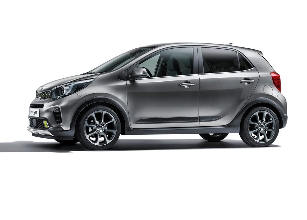 Picanto X-Line yandan görünüm ve 16 inç jantlar