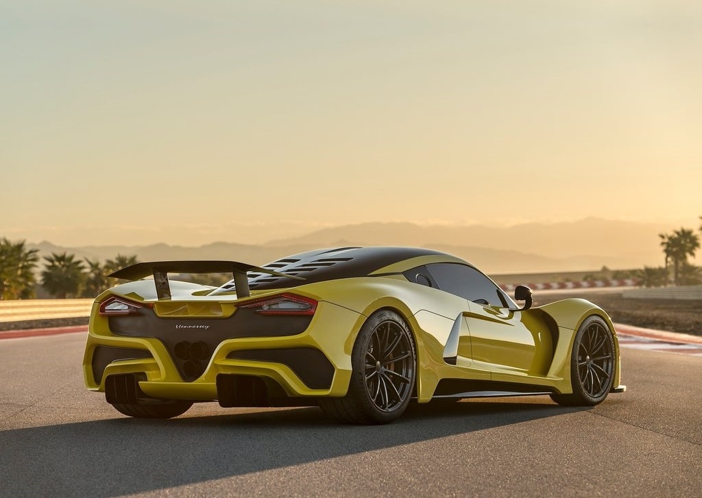 Venom F5 iç mekan detayları