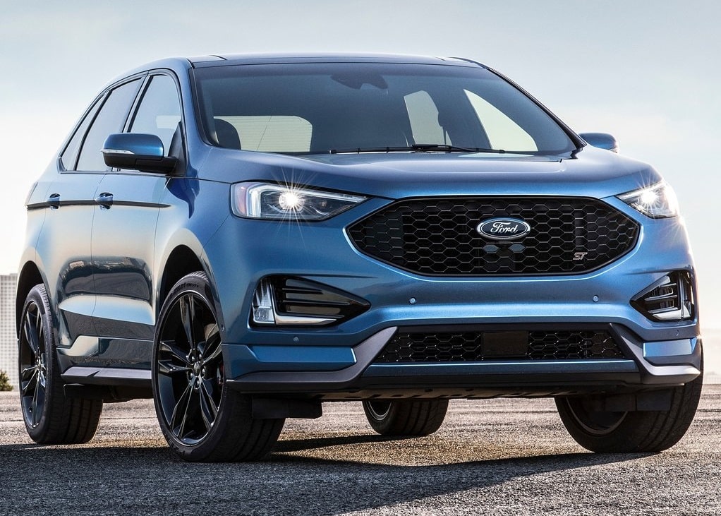 2019 Ford Edge ST ön üç çeyrek görünümü