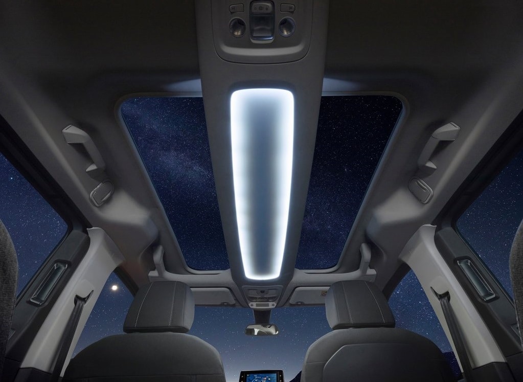 2020 Opel Combo Life otomobil arşiv fotoğrafı