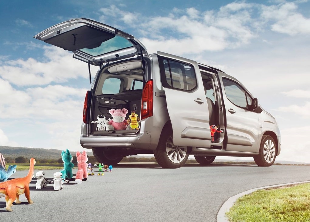 2020 Opel Combo Ağustos Fiyatları otomobil arşiv görseli
