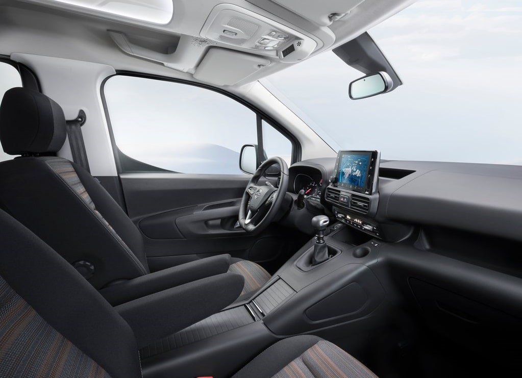 2020 Opel Combo Life arşiv fotoğrafı