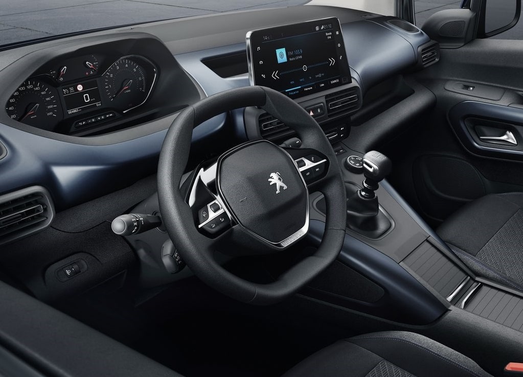 Peugeot Rifter kokpit detayı