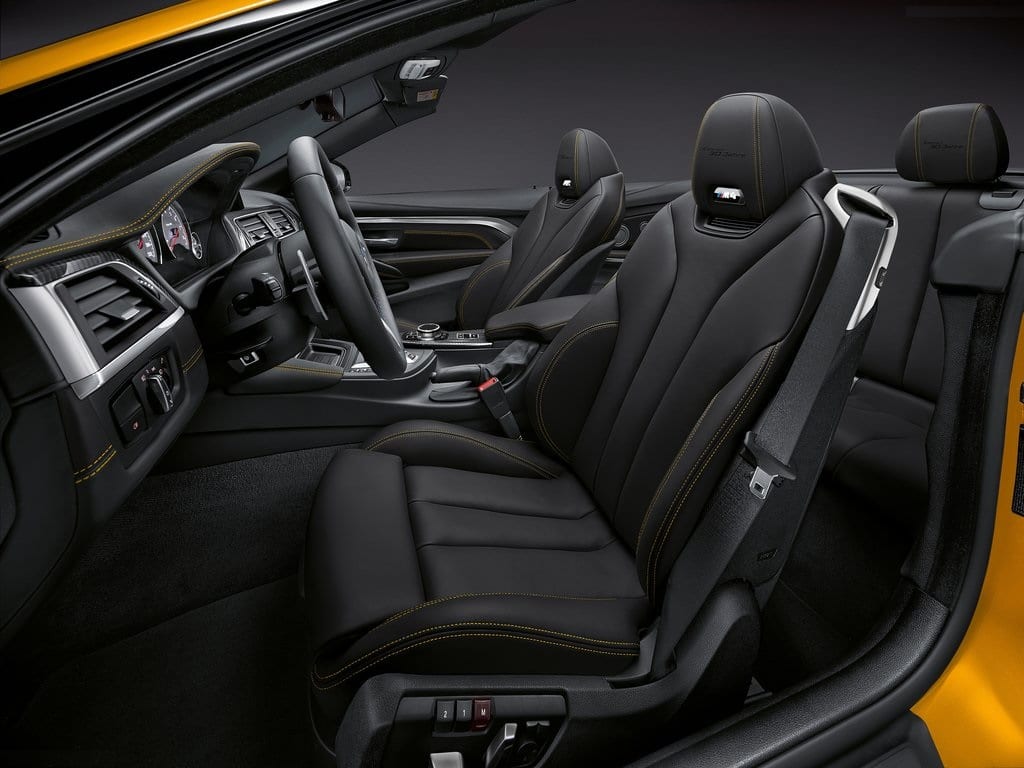 BMW M4 Cabrio F83 arşiv fotoğrafı