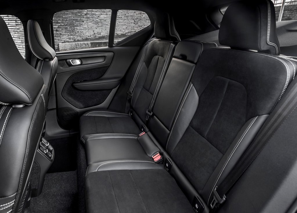 XC40 bagaj ve yükleme alanı
